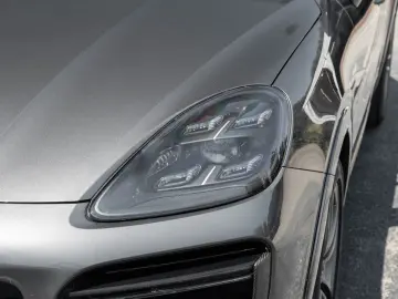 Cayenne Turbo Coupe Standheiz Surround View