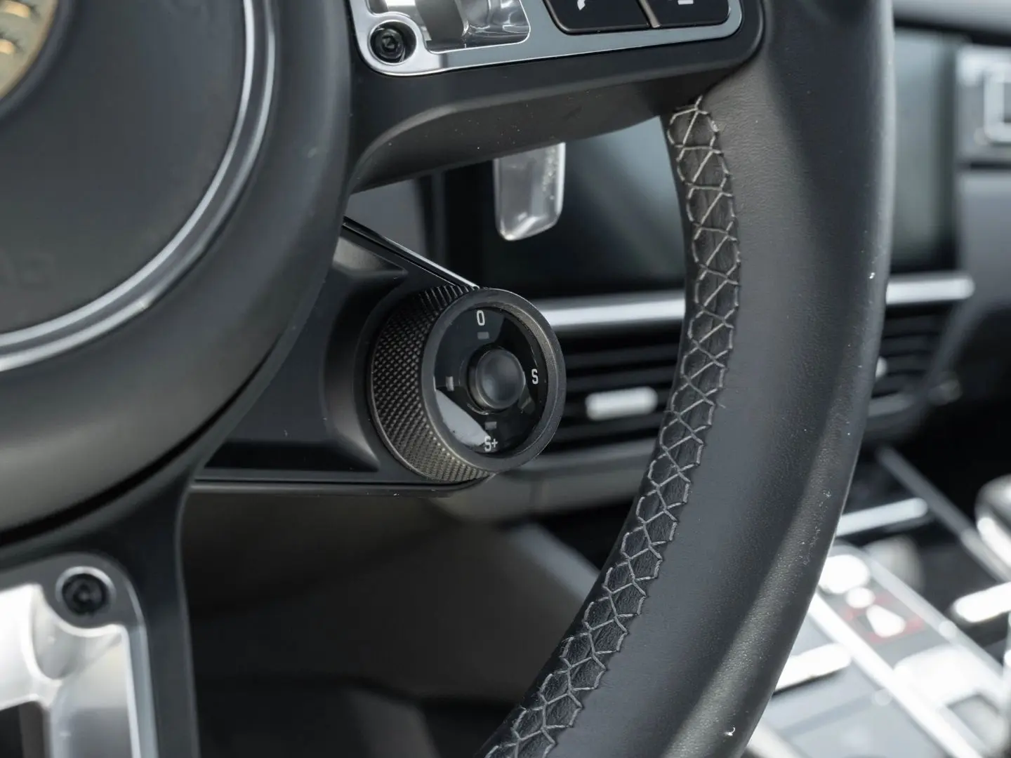 Cayenne Turbo Coupe Standheiz Surround View