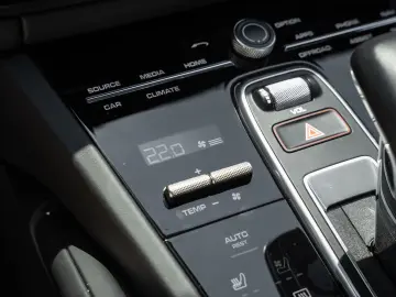 Cayenne Turbo Coupe Standheiz Surround View