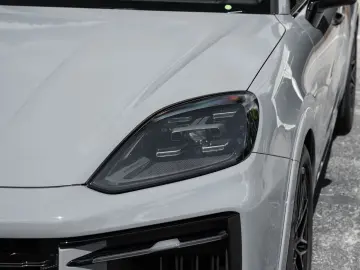 Cayenne S Coupe SportDesign Paket 21'' SportAbga