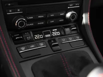 Cayman 718 GT4 Sports Cup Edition Clubsportpaket