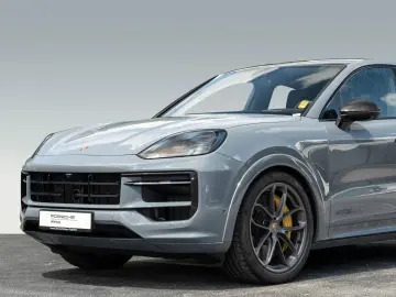 Cayenne GTS Coupe PCCB PDCC 22'' 18 Wege Sitze