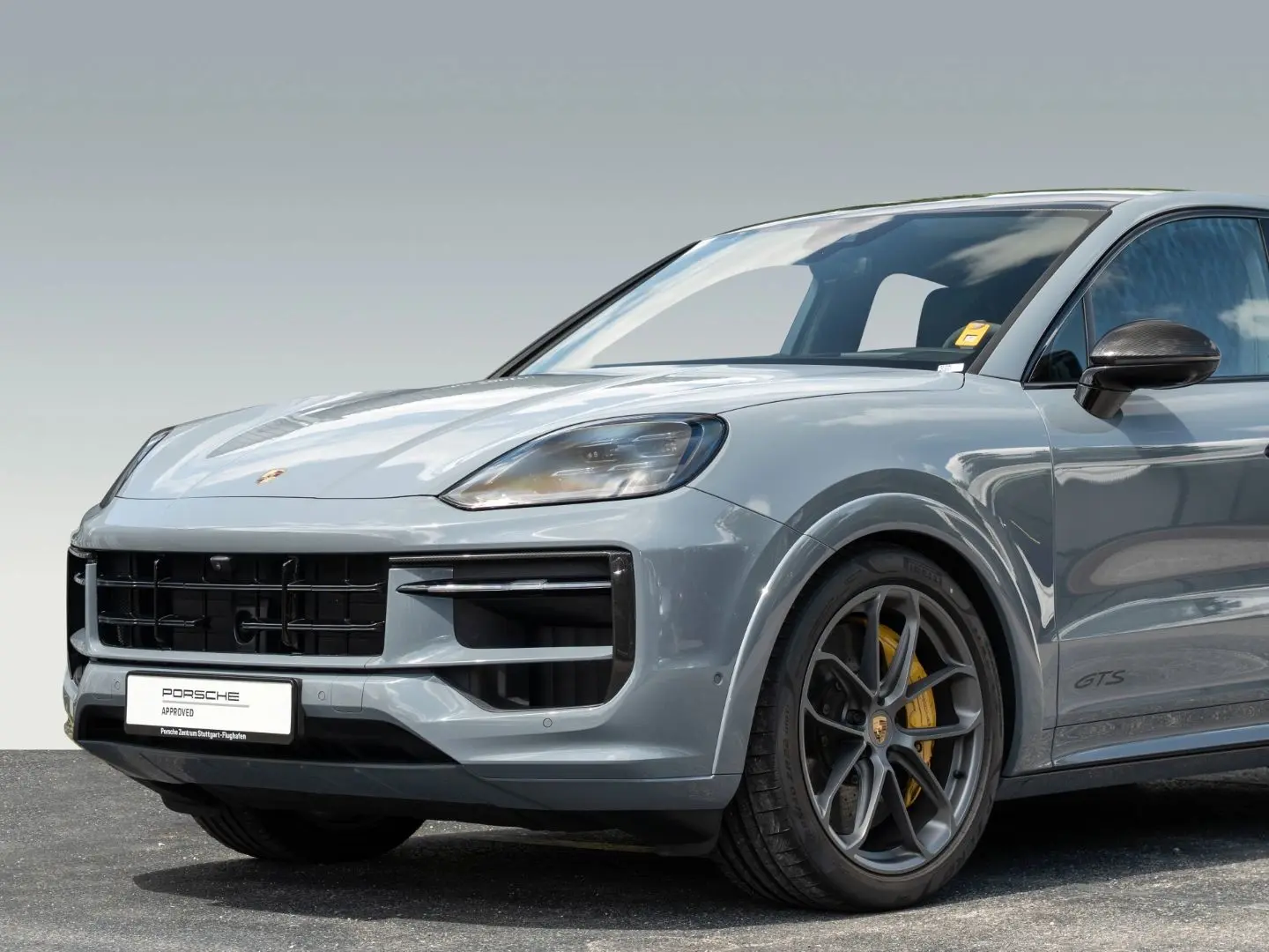 Cayenne GTS Coupe PCCB PDCC 22'' 18 Wege Sitze