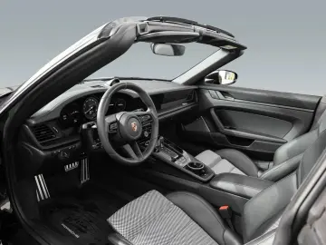 992 911 Edition 50 Jahre Design PDCC Lift VA