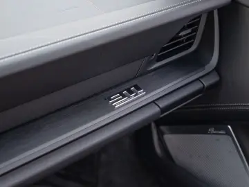 992 911 Edition 50 Jahre Design PDCC Lift VA