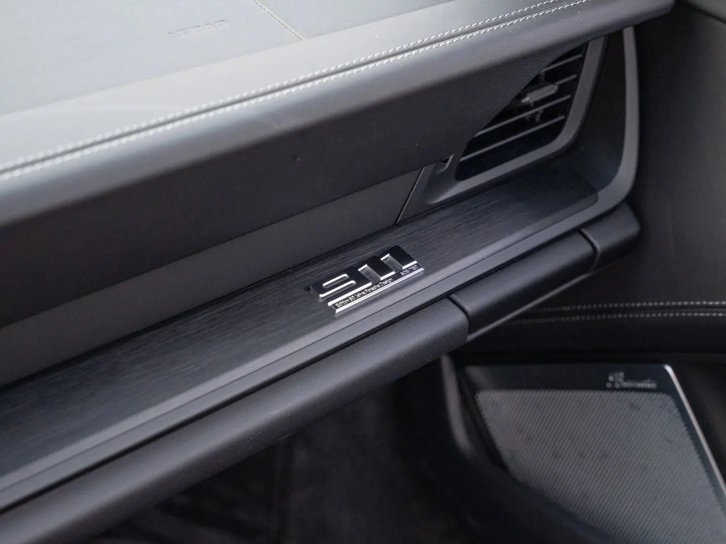 992 911 Edition 50 Jahre Design PDCC Lift VA