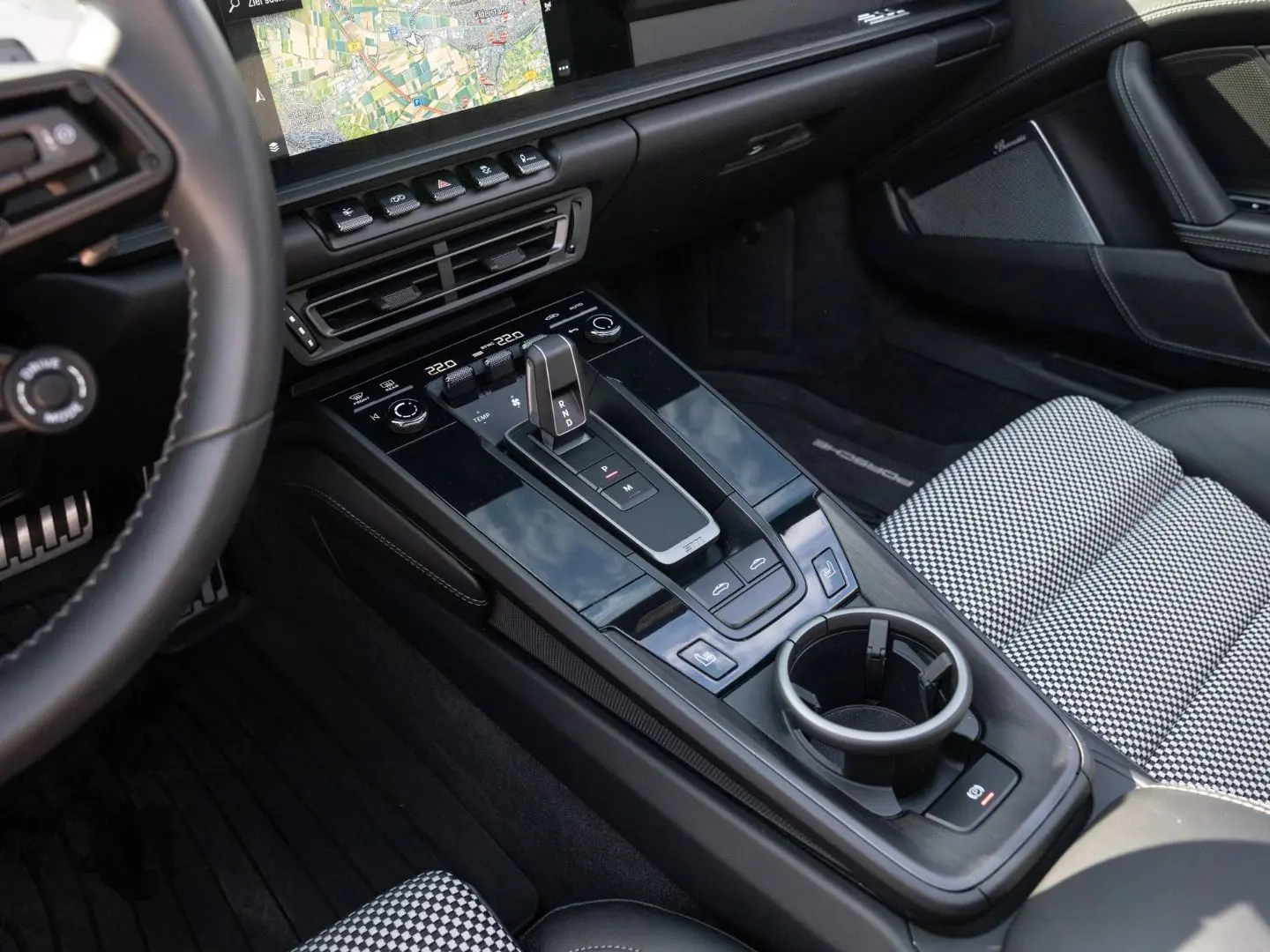 992 911 Edition 50 Jahre Design PDCC Lift VA