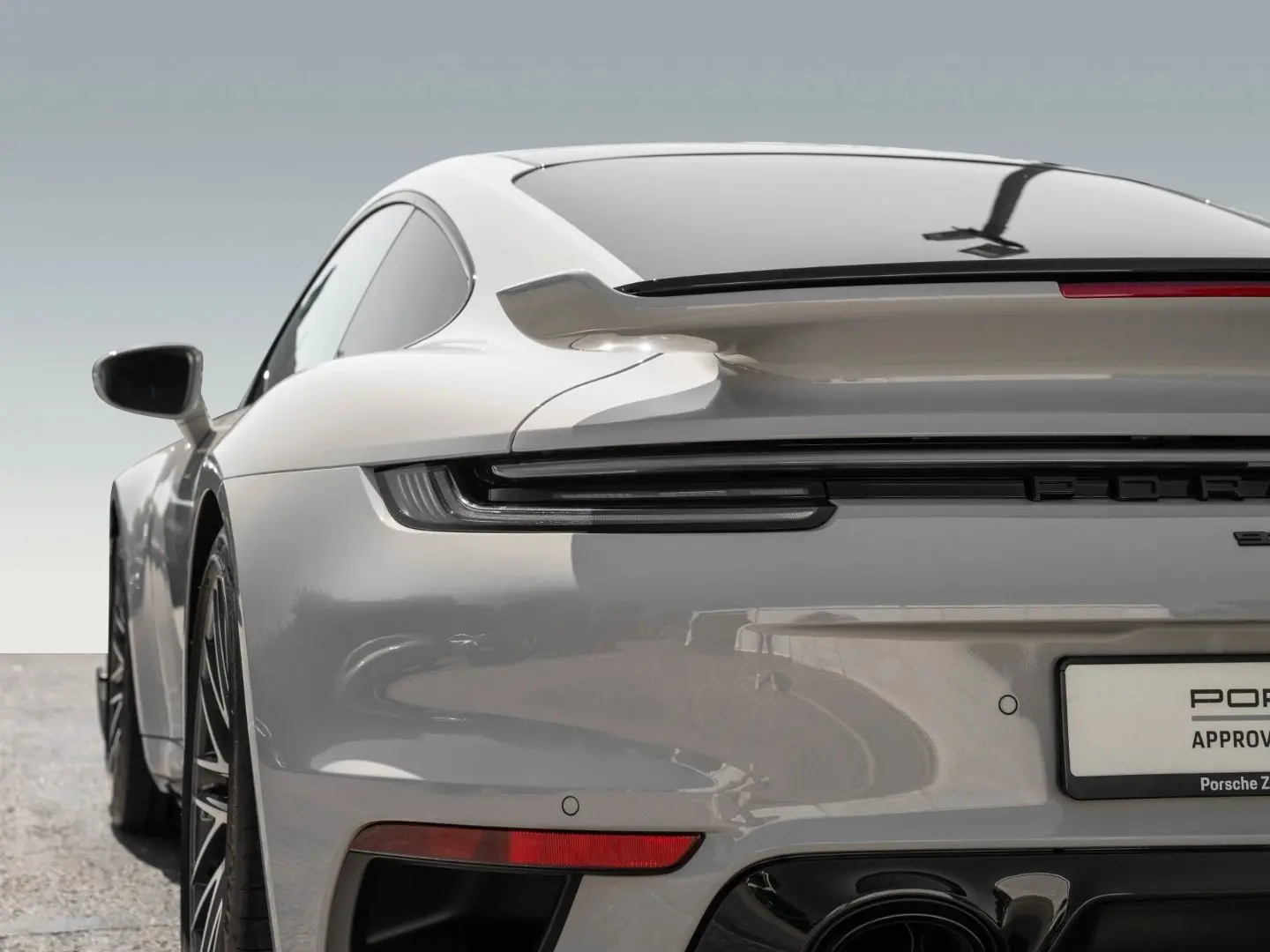 992 911 Turbo InnoDrive SportDesign Paket 18Wege