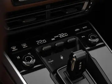 992 911 Turbo InnoDrive SportDesign Paket 18Wege