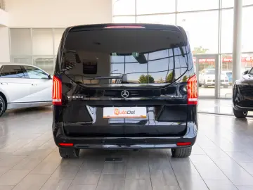 Mercedes-Benz V-Class V300 d 4MATIC