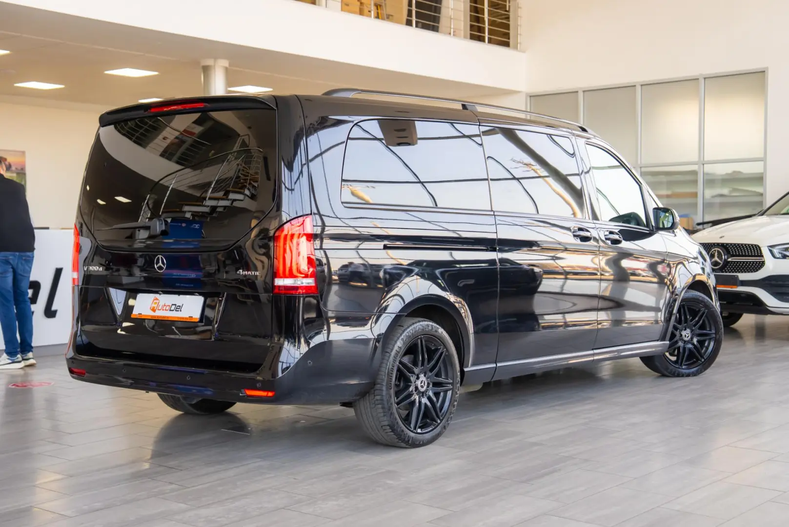 Mercedes-Benz V-Class V300 d 4MATIC
