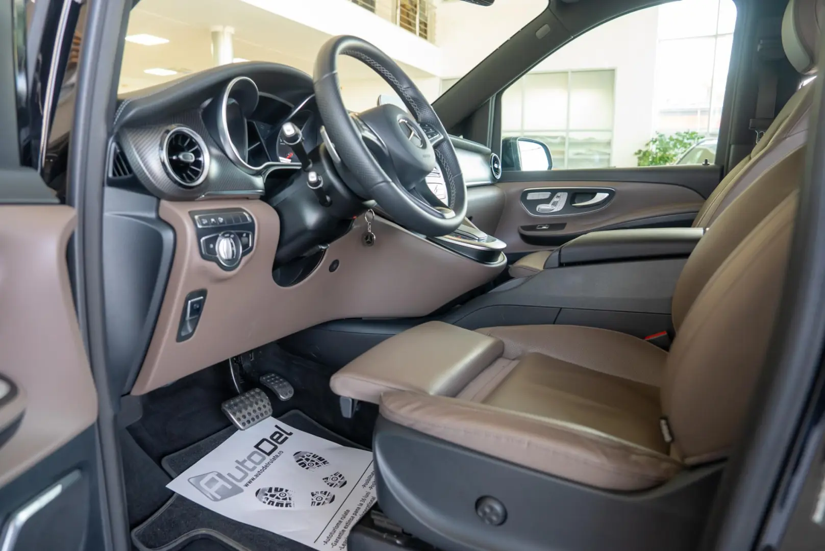 Mercedes-Benz V-Class V300 d 4MATIC