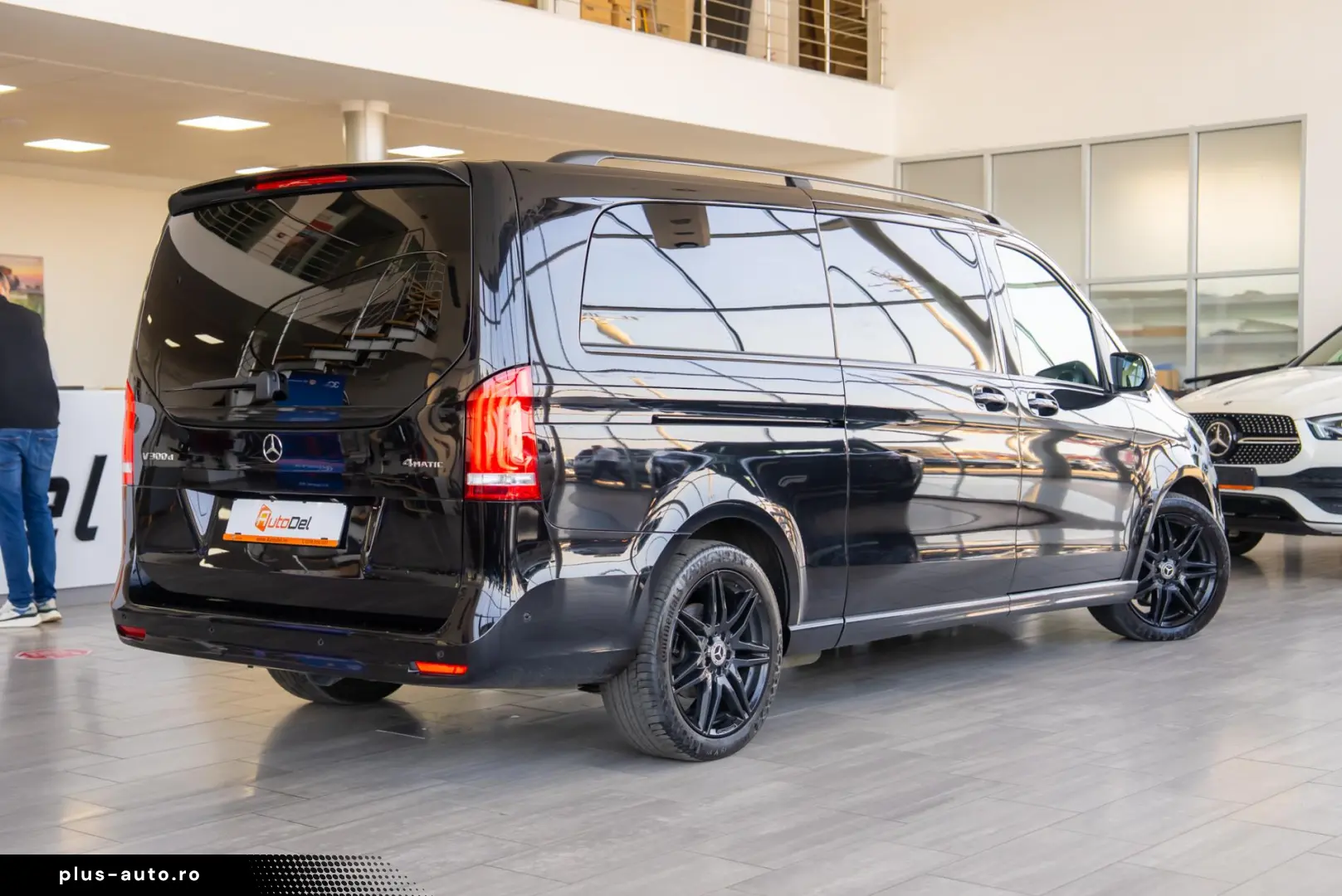 Mercedes-Benz V-Class V300 d 4MATIC