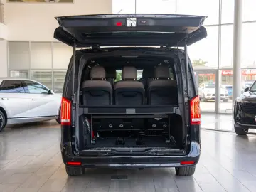 Mercedes-Benz V-Class V300 d 4MATIC