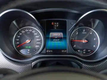 Mercedes-Benz V-Class V300 d 4MATIC