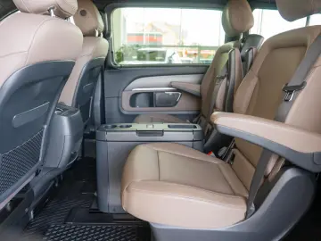 Mercedes-Benz V-Class V300 d 4MATIC