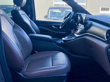 V 300d Lang 4Matic Exclusive AMG Night Pano AHK