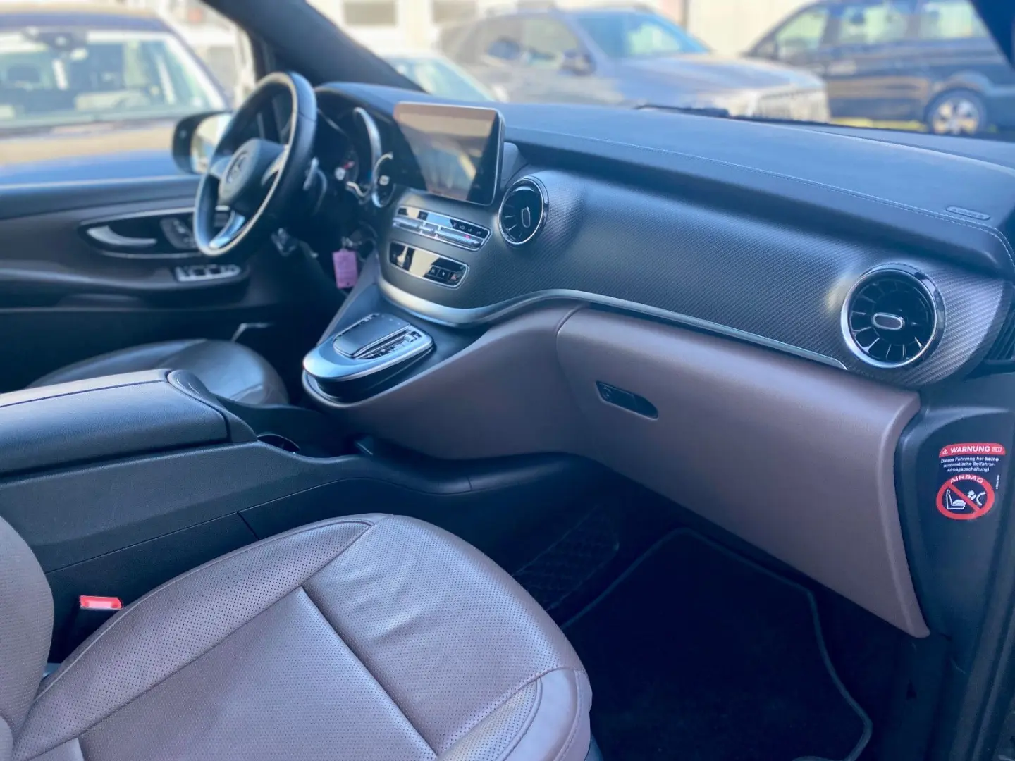 V 300d Lang 4Matic Exclusive AMG Night Pano AHK