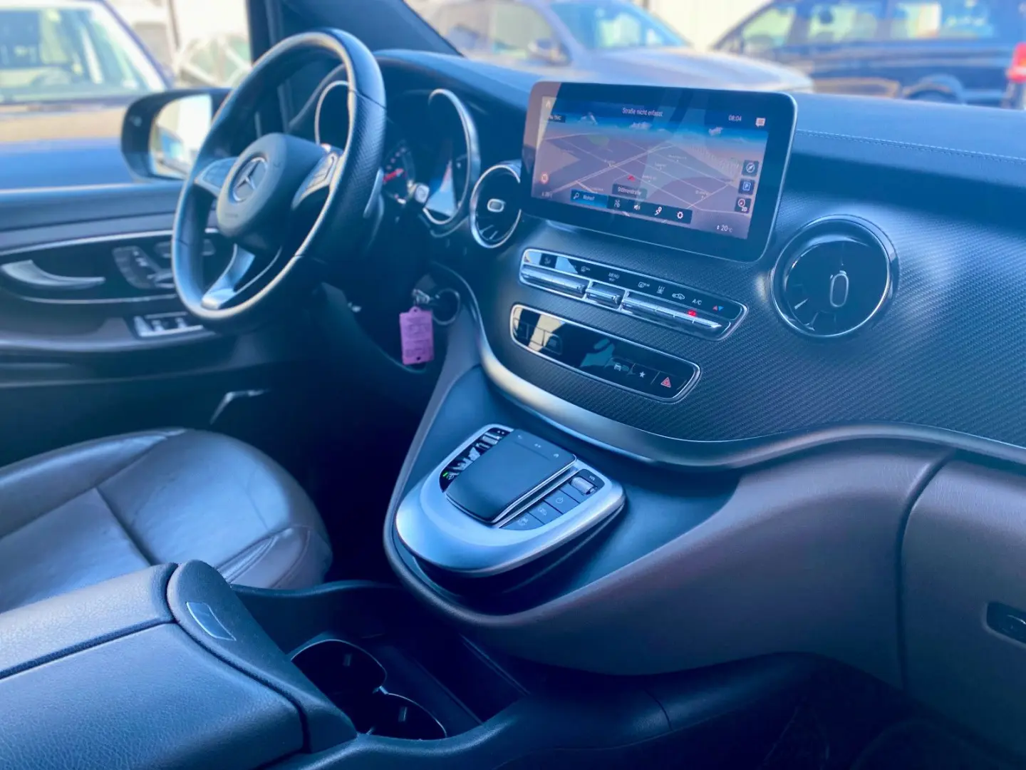 V 300d Lang 4Matic Exclusive AMG Night Pano AHK
