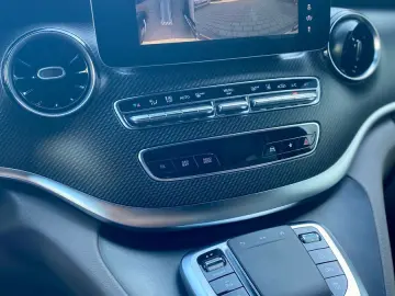 V 300d Lang 4Matic Exclusive AMG Night Pano AHK