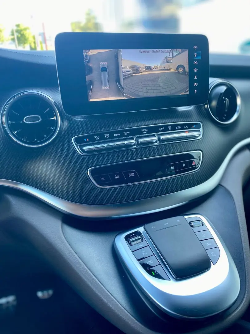 V 300d Lang 4Matic Exclusive AMG Night Pano AHK
