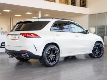 Mercedes-Benz GLE  AMG Line  300d 4Matic 9G-Tronic