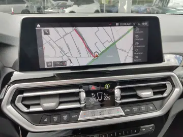 X3 xDrive 20 d Mild-Hybrid Panodach Laser ACC HU