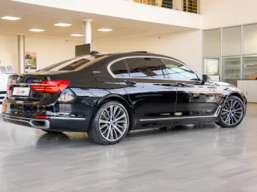 BMW Seria 7 740Le xDrive iPerformance