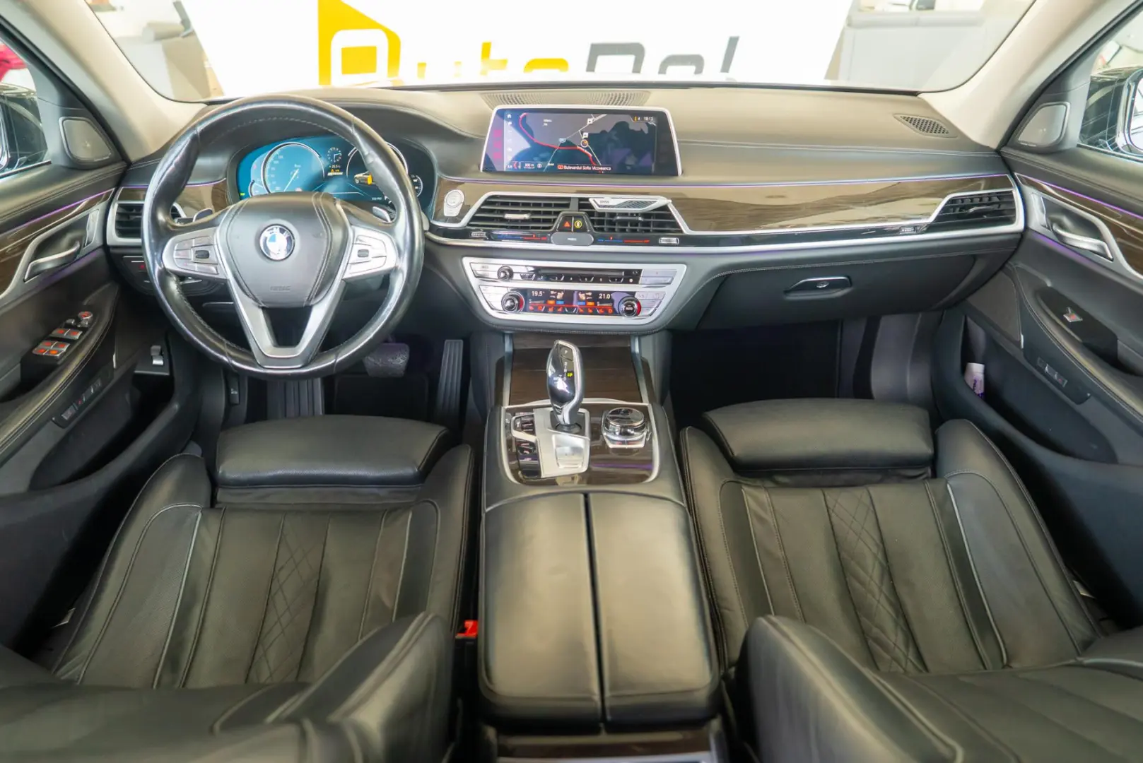 BMW Seria 7 740Le xDrive iPerformance