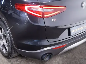 Stelvio 2.0 Turbo TI Q4 AT8*Memory*RFK*ACC*Bi-Xe