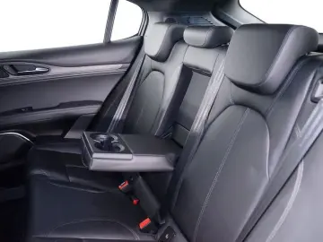 Stelvio 2.0 Turbo TI Q4 AT8*Memory*RFK*ACC*Bi-Xe