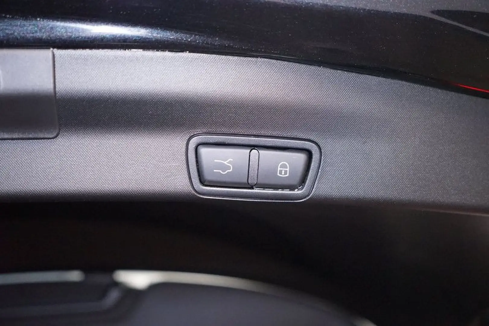 Stelvio 2.0 Turbo TI Q4 AT8*Memory*RFK*ACC*Bi-Xe