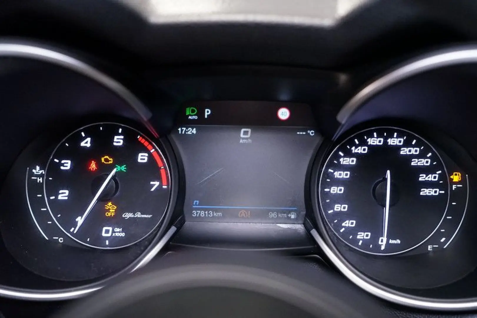 Stelvio 2.0 Turbo TI Q4 AT8*Memory*RFK*ACC*Bi-Xe