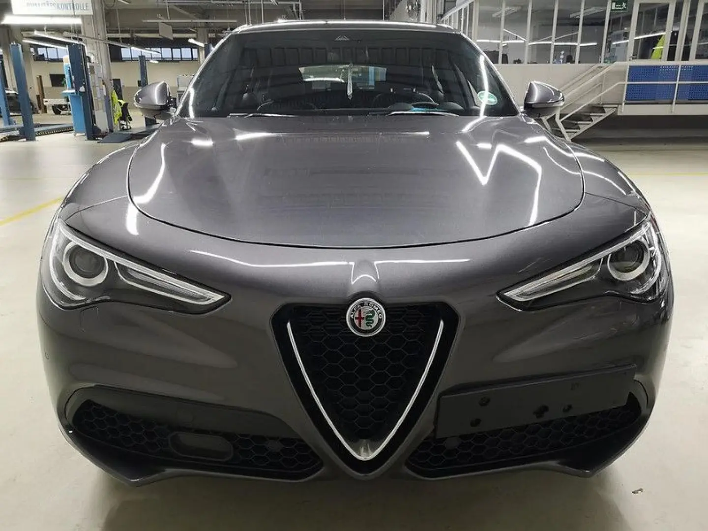 Stelvio 2.0 Turbo TI Q4 AT8*Kamera*Memory*ACC*Bi