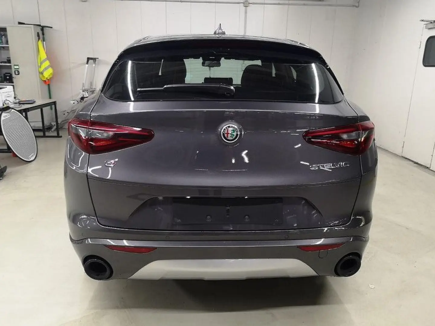 Stelvio 2.0 Turbo TI Q4 AT8*Kamera*Memory*ACC*Bi
