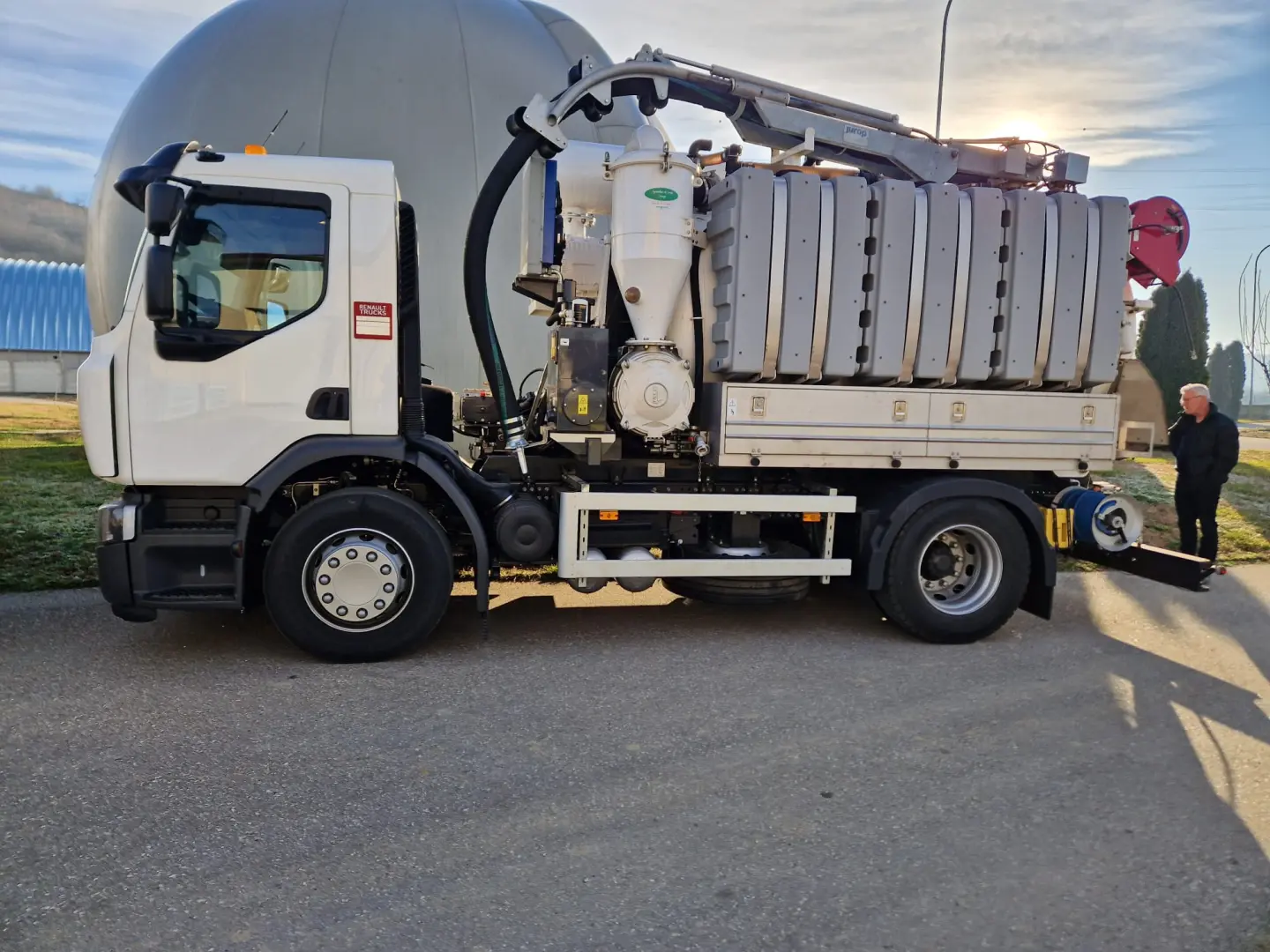 Renault Audovidanja Combinata AJG 7032
