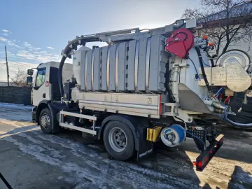 Renault Audovidanja Combinata AJG 7032