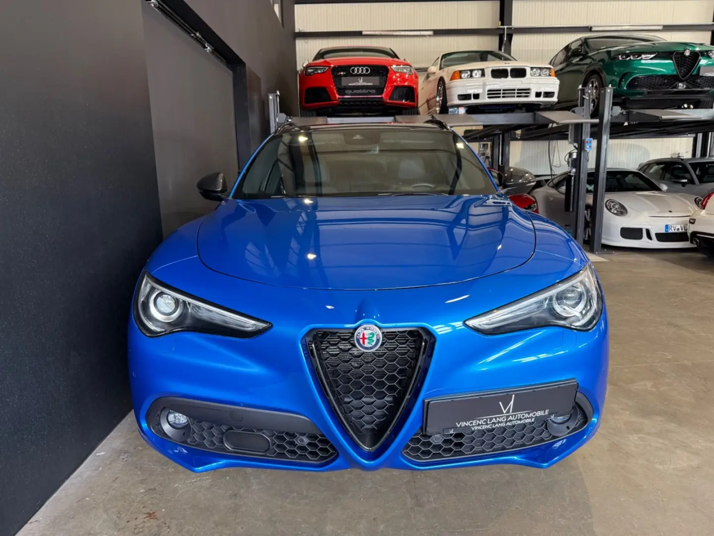 Stelvio Veloce Q4 CAM/AHK/PANO/ACC/1.HAND