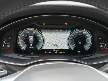 Audi A6 Avant S line 55TFSI e quattro S tronic LED