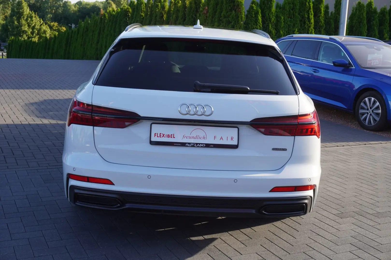 Audi A6 Avant 55 TFSI e quattro S-Line S-Tronic LED