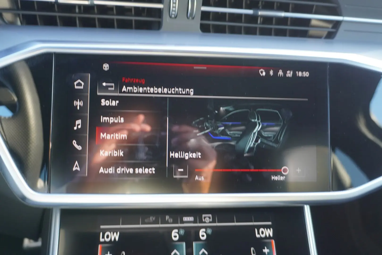 Audi A6 Avant 55 TFSI e quattro S-Line S-Tronic LED