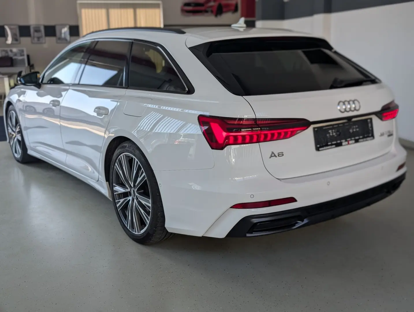 Audi A6 Av 55 TFSI e qu 3x S-Line MATRIX PANO 20