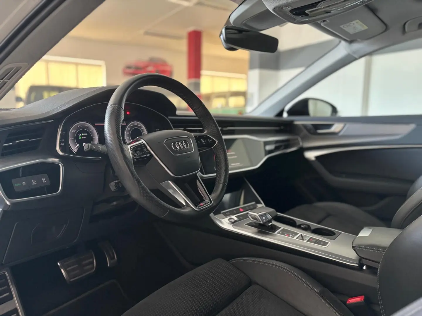 Audi A6 Av 55 TFSI e qu 3x S-Line MATRIX PANO 20