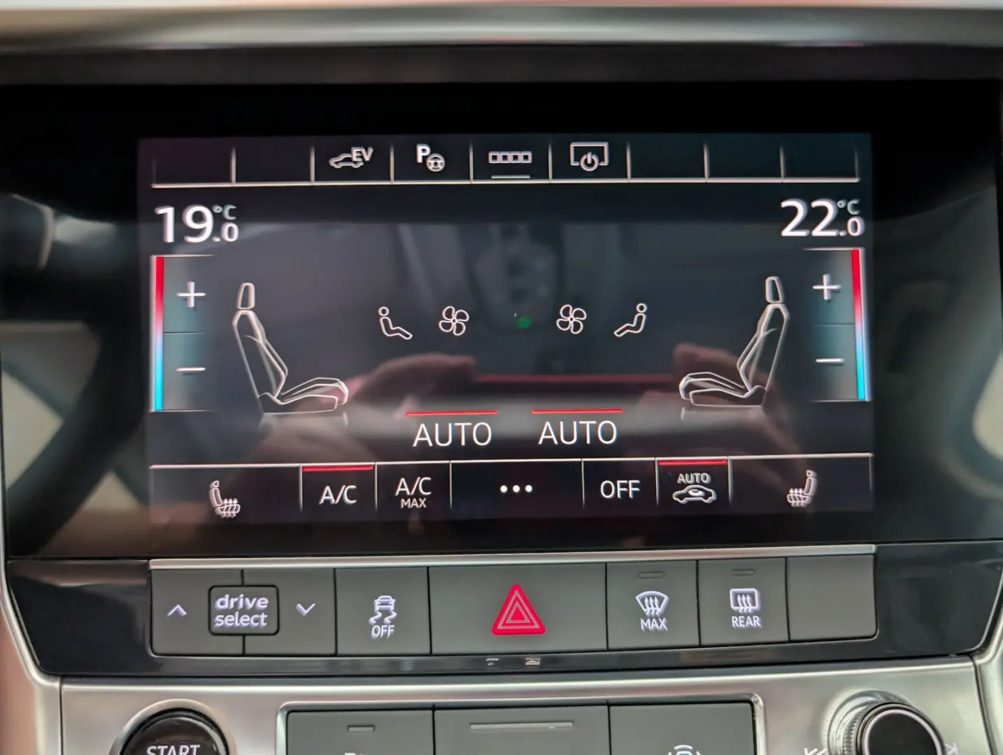 Audi A6 Av 55 TFSI e qu 3x S-Line MATRIX PANO 20
