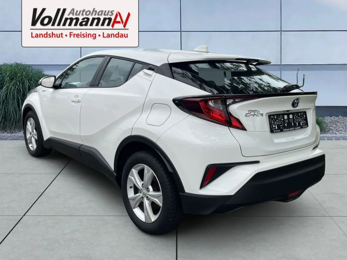 C-HR Hybrid Flow