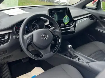 C-HR Hybrid Flow