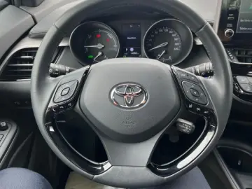 C-HR Hybrid Flow