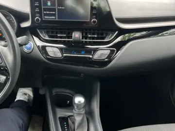 C-HR Hybrid Flow