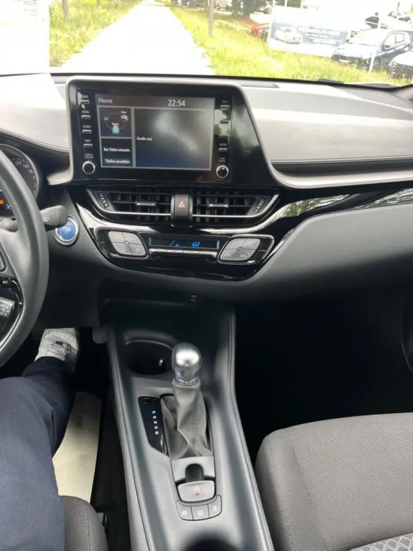 C-HR Hybrid Flow