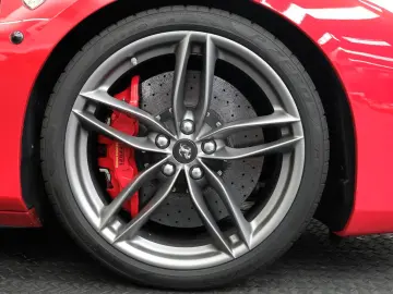 488 GTB/CARBON/LIFT/JBL/RACING SEATS/DEUTSCH